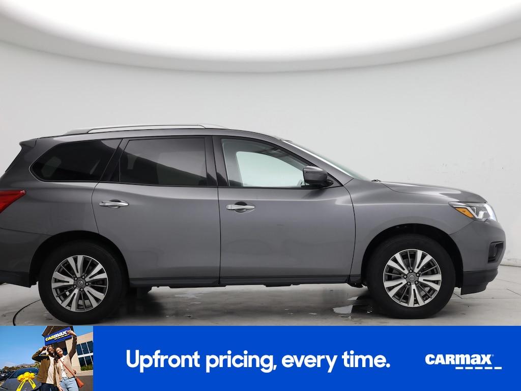 used 2020 Nissan Pathfinder car, priced at $24,998