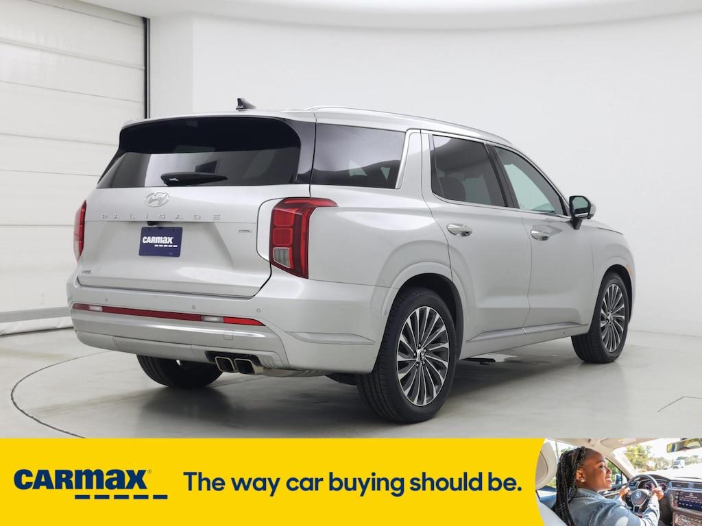 used 2024 Hyundai Palisade car, priced at $41,998