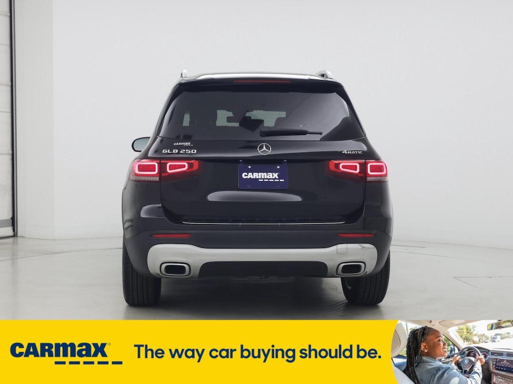 used 2021 Mercedes-Benz GLB 250 car, priced at $30,998
