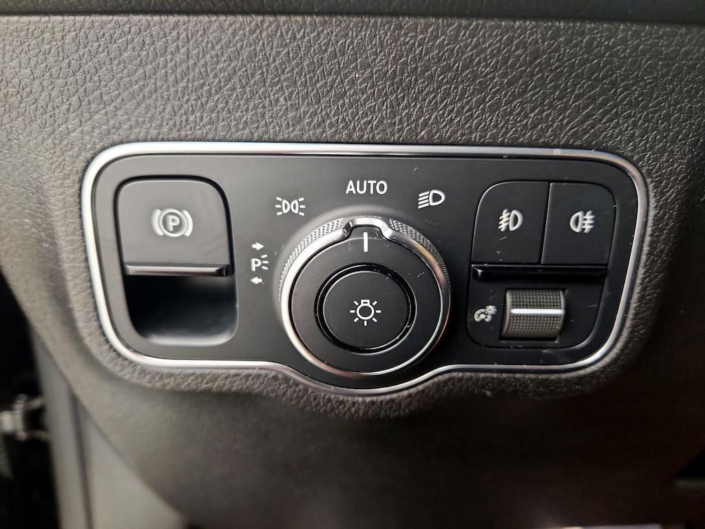 used 2021 Mercedes-Benz GLB 250 car, priced at $30,998