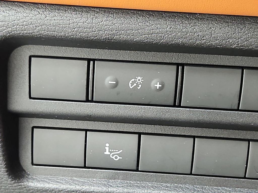 used 2022 Mitsubishi Outlander car, priced at $26,998