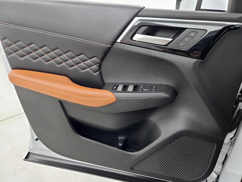used 2022 Mitsubishi Outlander car, priced at $26,998