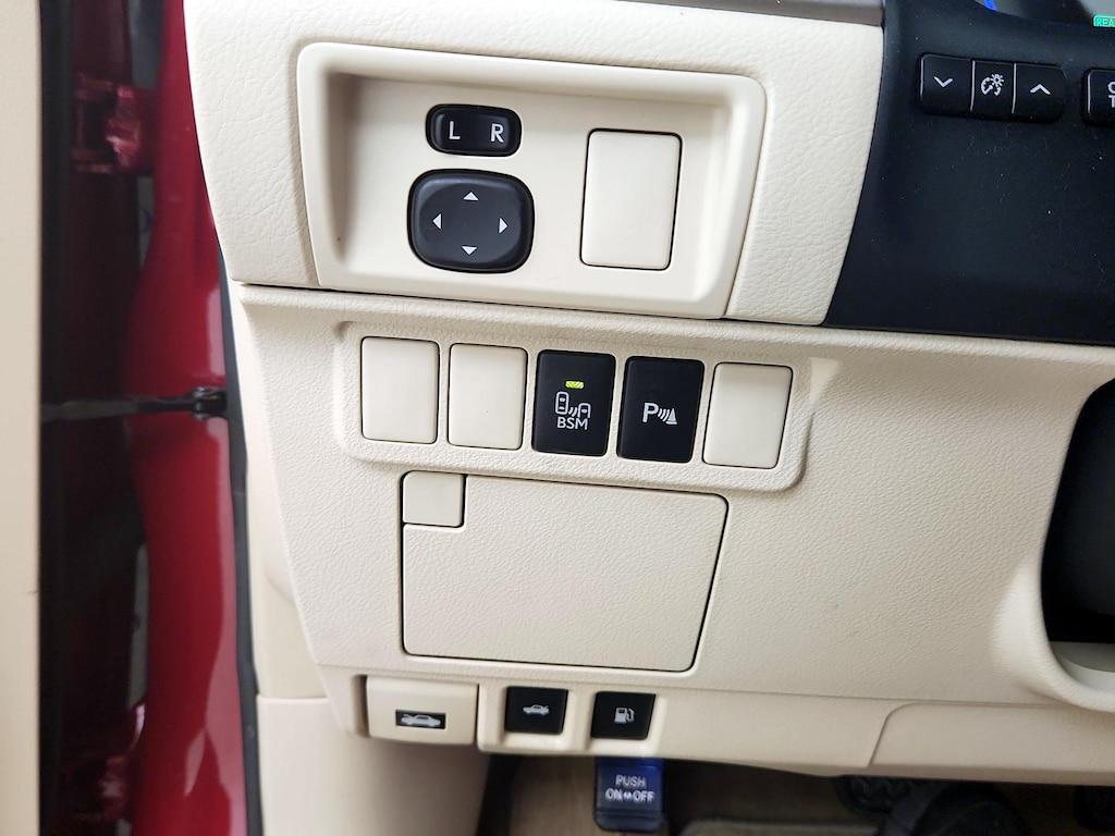 used 2015 Lexus ES 300h car, priced at $22,998