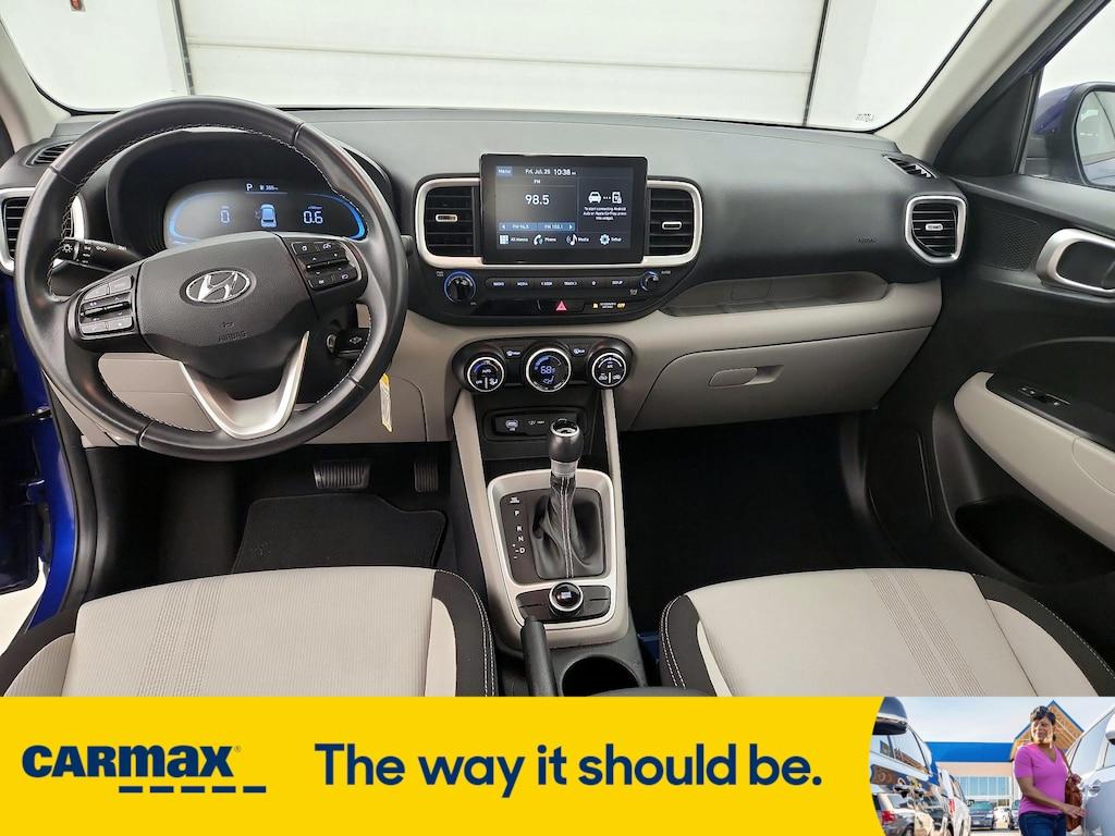 used 2023 Hyundai Venue car, priced at $18,998