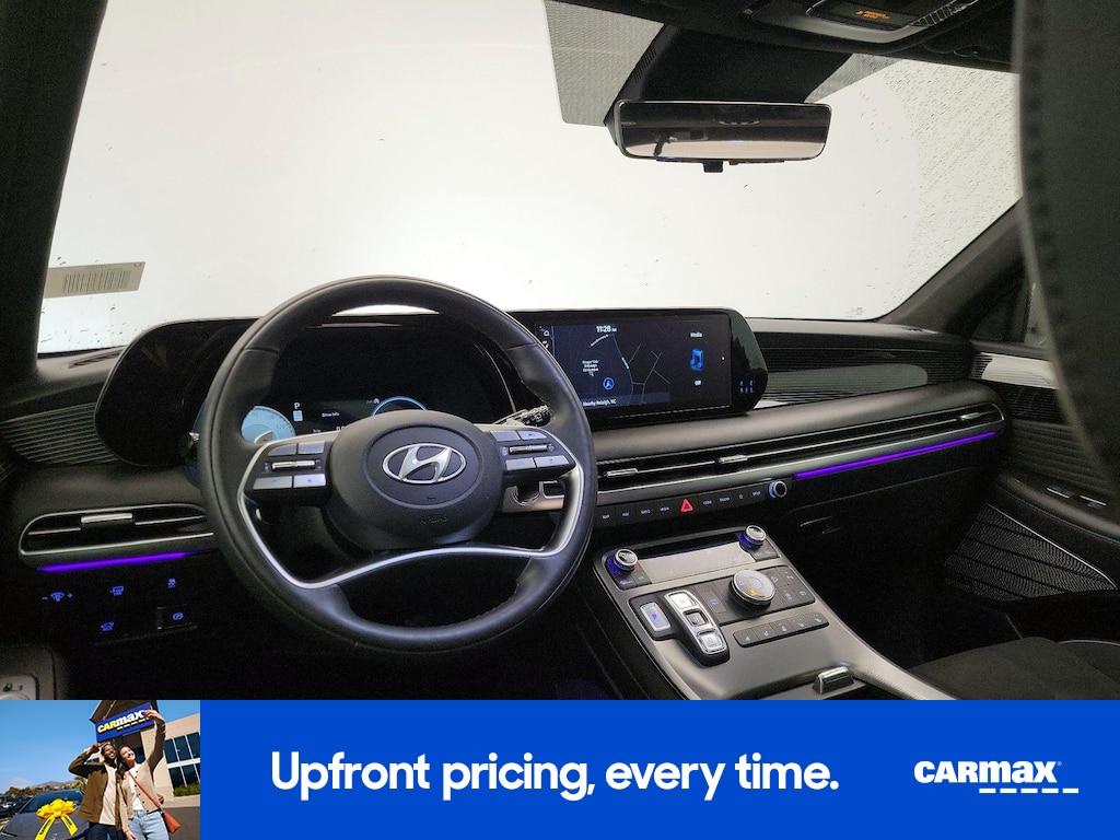 used 2025 Hyundai Palisade car, priced at $46,998