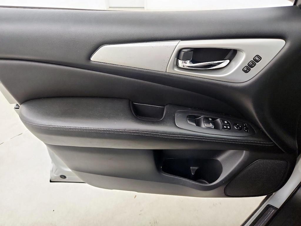 used 2018 Nissan Pathfinder car, priced at $17,998