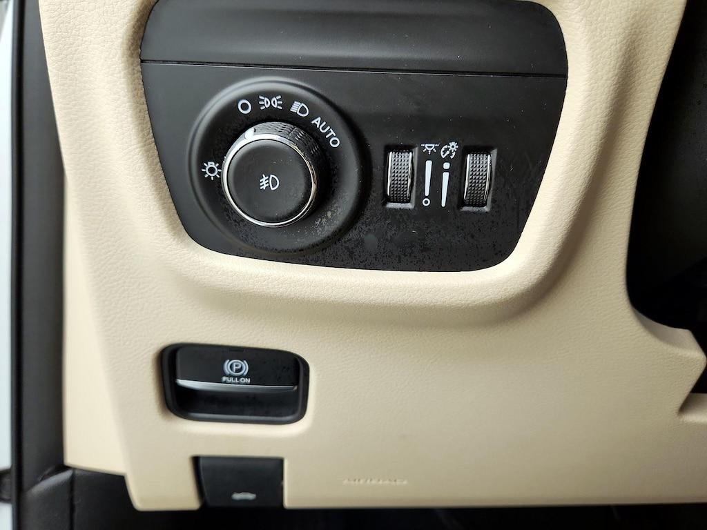 used 2023 Jeep Grand Cherokee car, priced at $34,998