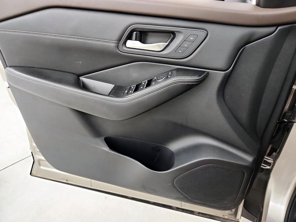 used 2022 Nissan Rogue car, priced at $25,998