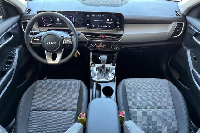 new 2025 Kia Seltos car, priced at $24,800