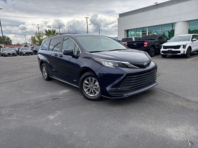 used 2021 Toyota Sienna car, priced at $34,998