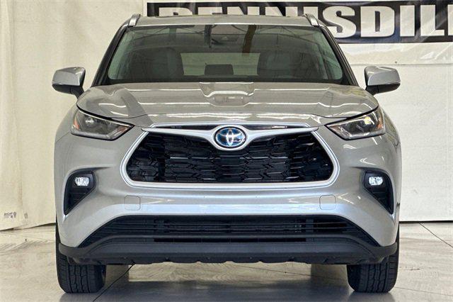 used 2021 Toyota Highlander Hybrid car, priced at $39,696