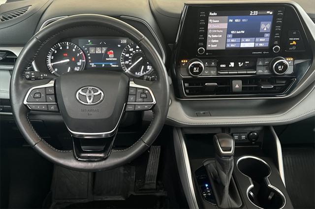 used 2020 Toyota Highlander car, priced at $35,468