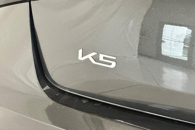 new 2025 Kia K5 car, priced at $27,155