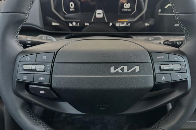 new 2025 Kia K4 car, priced at $24,054