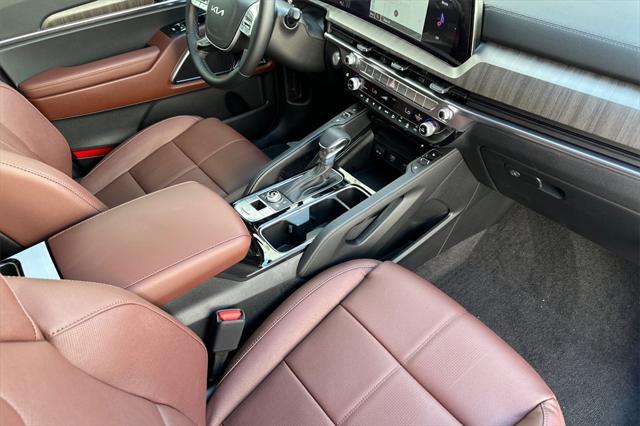 new 2025 Kia Telluride car, priced at $49,223