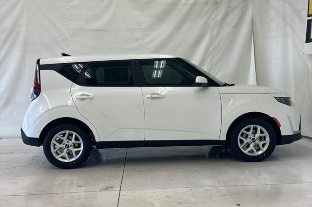 new 2025 Kia Soul car, priced at $22,701