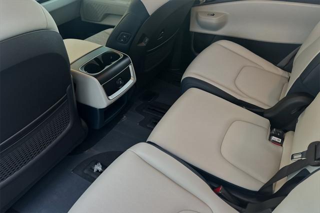 new 2025 Kia Carnival car, priced at $42,969