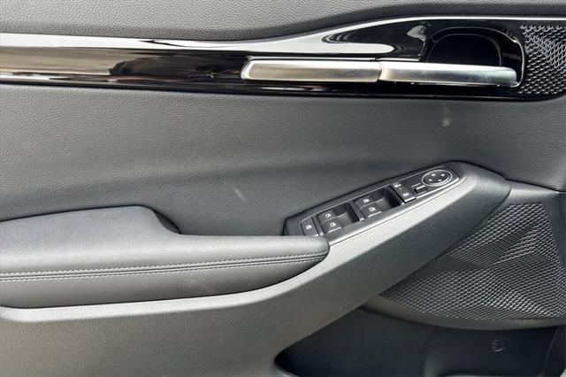 new 2025 Kia Seltos car, priced at $27,570