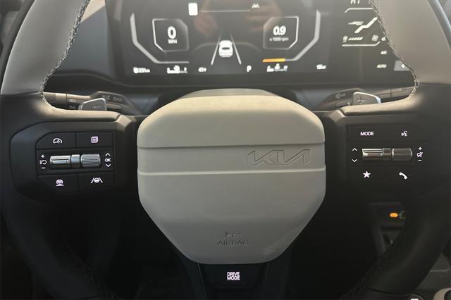 new 2025 Kia K4 car, priced at $25,403