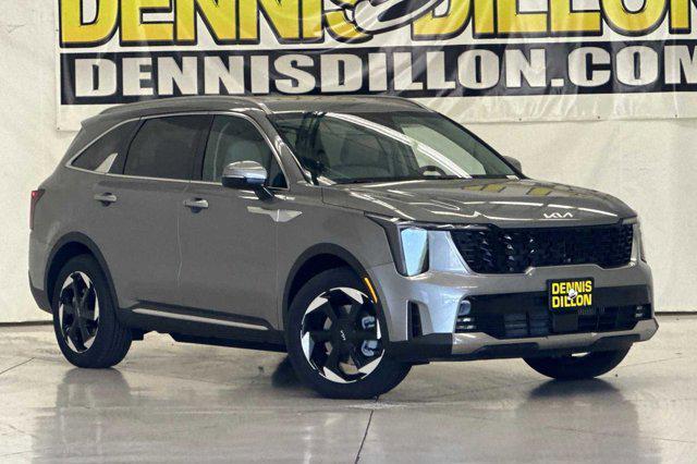 new 2025 Kia Sorento Hybrid car, priced at $42,090