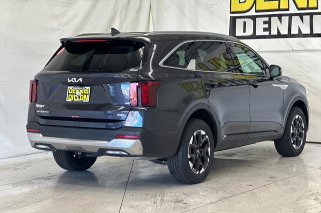 new 2025 Kia Sorento car, priced at $36,281