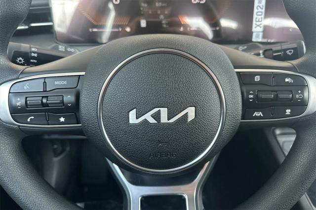 new 2025 Kia K5 car, priced at $26,738