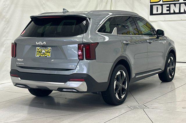 new 2025 Kia Sorento Hybrid car, priced at $42,205