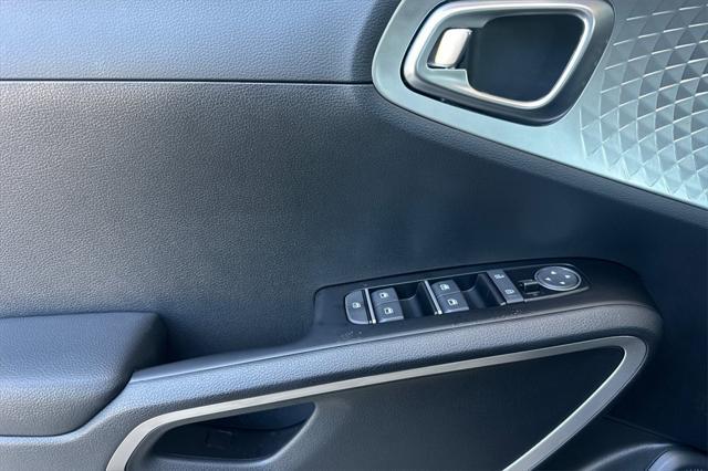 new 2025 Kia Soul car, priced at $20,610