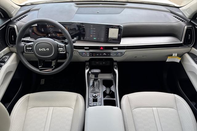 new 2025 Kia Sorento car, priced at $37,460