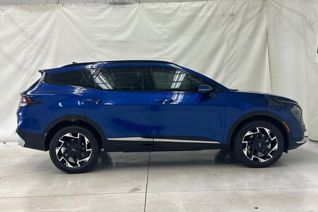 new 2025 Kia Sportage car, priced at $36,233