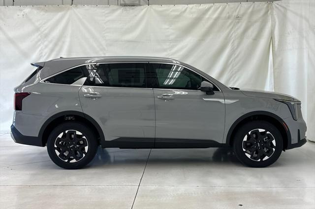 new 2025 Kia Sorento car, priced at $36,865