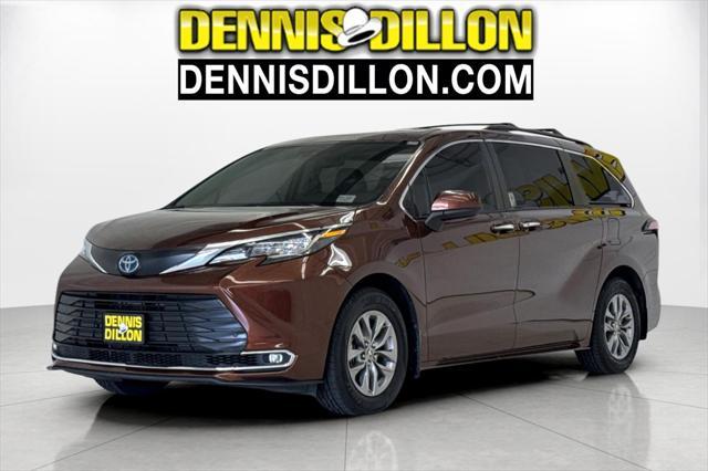 used 2022 Toyota Sienna car, priced at $45,422