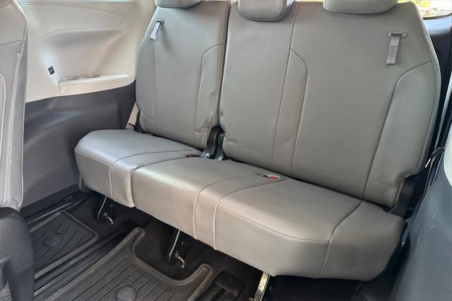 used 2022 Toyota Sienna car, priced at $45,422