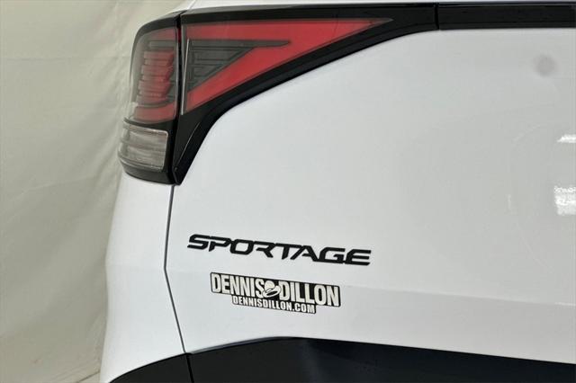 new 2025 Kia Sportage car, priced at $32,333