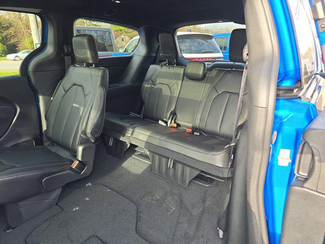 new 2026 Chrysler Pacifica car, priced at $42,836