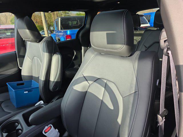 new 2026 Chrysler Pacifica car, priced at $42,836
