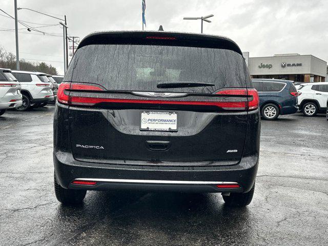 new 2025 Chrysler Pacifica car, priced at $49,560