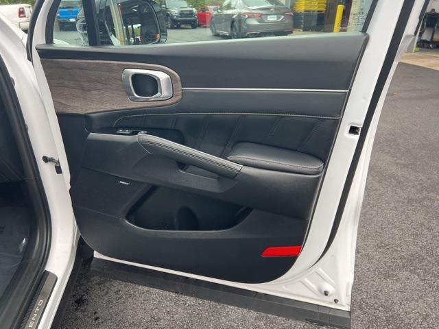 used 2021 Kia Sorento car, priced at $26,995