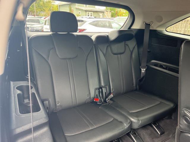 used 2021 Kia Sorento car, priced at $26,995