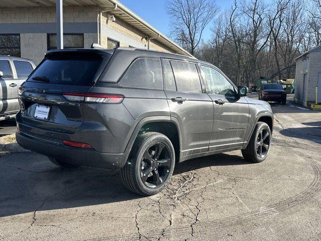 new 2025 Jeep Grand Cherokee car, priced at $42,175