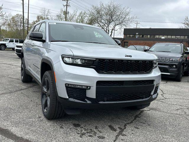 new 2024 Jeep Grand Cherokee L car, priced at $49,060