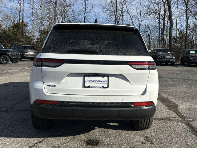 new 2025 Jeep Grand Cherokee car, priced at $42,580