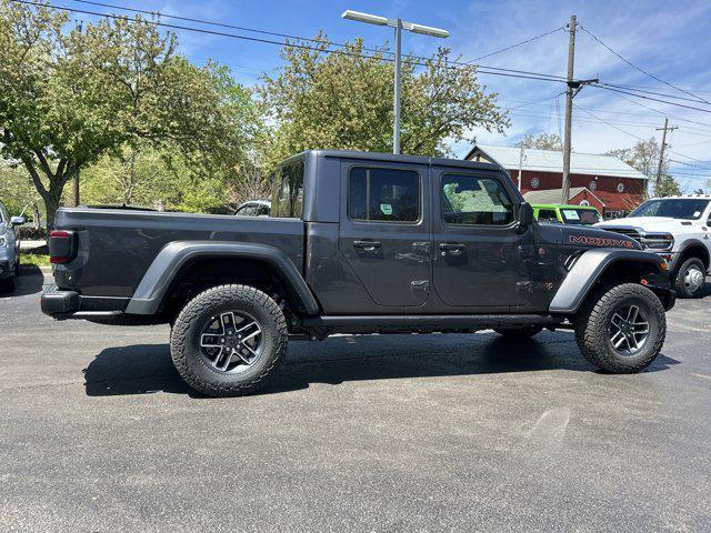 new 2025 Jeep Gladiator car, priced at $53,141