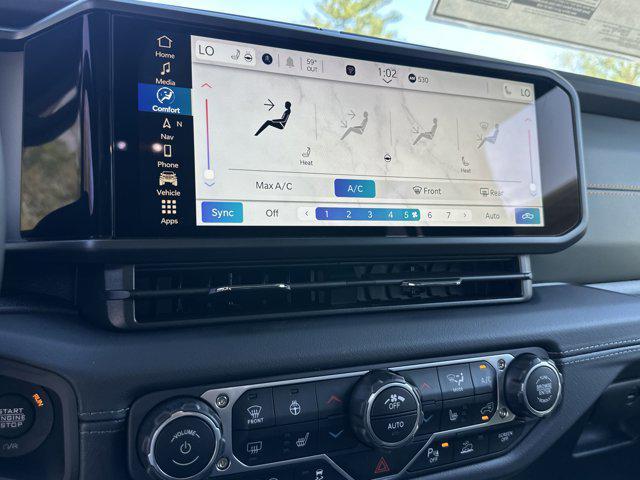 new 2025 Jeep Gladiator car, priced at $53,141