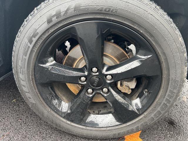 used 2023 Jeep Grand Cherokee L car, priced at $30,995