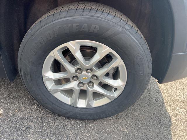 used 2023 Chevrolet Traverse car, priced at $27,995