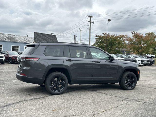 new 2025 Jeep Grand Cherokee L car, priced at $56,555