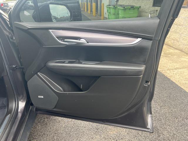 used 2018 Cadillac XT5 car, priced at $15,995