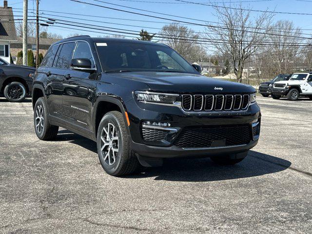 new 2024 Jeep Grand Cherokee car, priced at $44,545