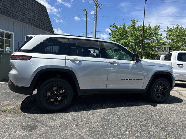 new 2024 Jeep Grand Cherokee car, priced at $47,530